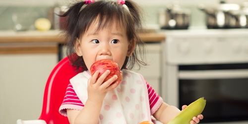 15 Buah untuk Bayi 11 Bulan, Kaya Zat Besi dan Vitamin C