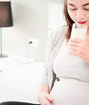 Susu dan produk turunan susu lainnya adalah salah satu sumber nutrisi penting untuk Bunda selama kehamilan.
