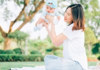13 Tips Stimulasi untuk Dukung Tumbuh Kembang Bayi 3 Bulan