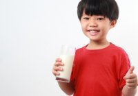 Bun, Khawatir Susu Menyebabkan Gigi Si Kecil Rusak? Ini Faktanya