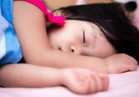 Penyebab anak susah tidur siang dan dampak negatifnya