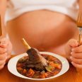 Hati-hati, Ini 5 Daftar Makanan yang Dilarang untuk Ibu Hamil