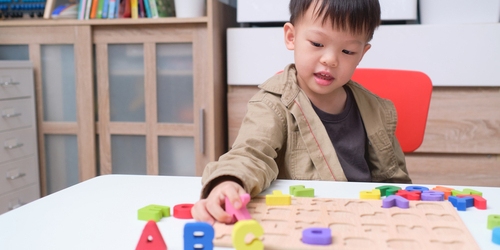 Mainan untuk mengembangkan kognitif anak 3-5 tahun